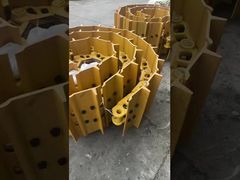 掘削機の下部構造の部品