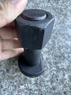 Screws, chains, drive teeth, and screws for the tracks of excavators and bulldozers