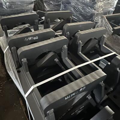 掘削機の鎖保護具,鎖保護具,耐磨部品,鎖ホルダー