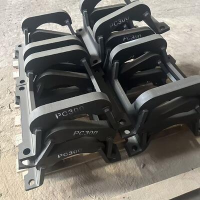 掘削機の鎖保護具,鎖保護具,耐磨部品,鎖ホルダー